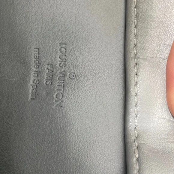 Authentic Louis Vuitton Vernis Houston Shoulder Hand Bag Yellow - Picture 11 of 11